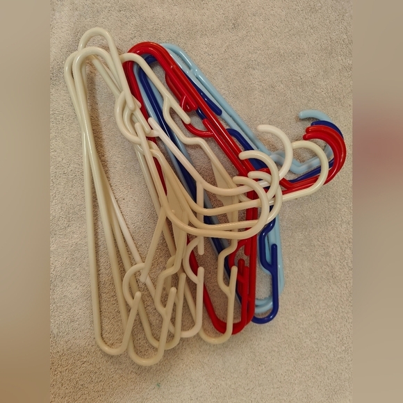 Kids hangers - Picture 1 of 1